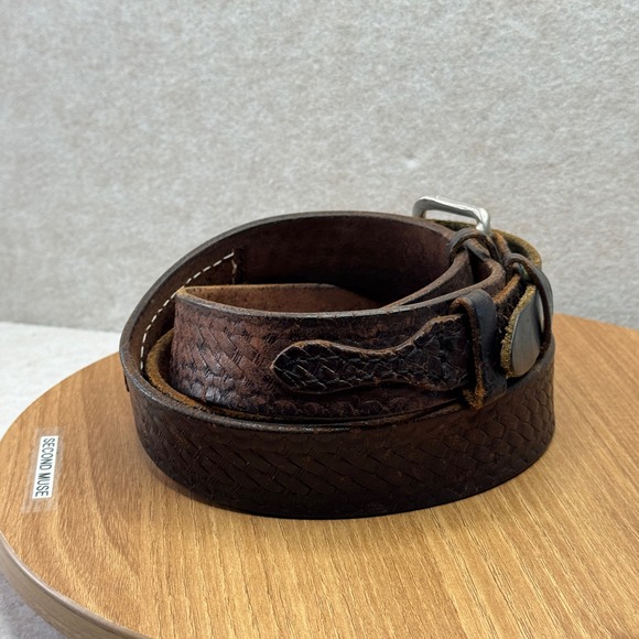 Distressed Leather Woven Embossed Belt Silver Buckle Brown Well Worn Size 50 - Picture 3 of 15